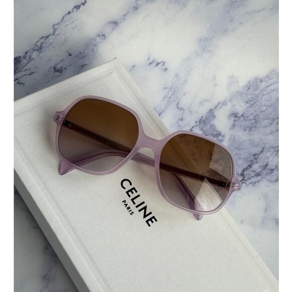NEW Celine CL40244U Lilac Oversized Sunglasses - Picture 1 of 6